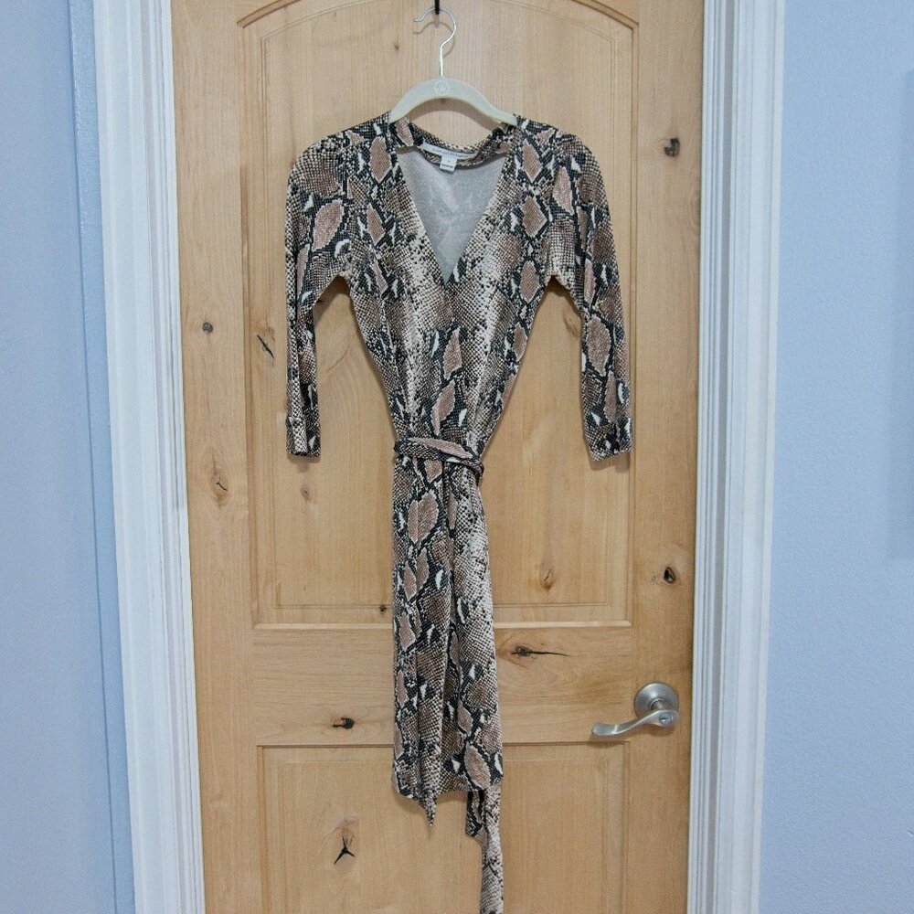 DIANE VON FURSTENBERG snakeskin wrap dress, size 6